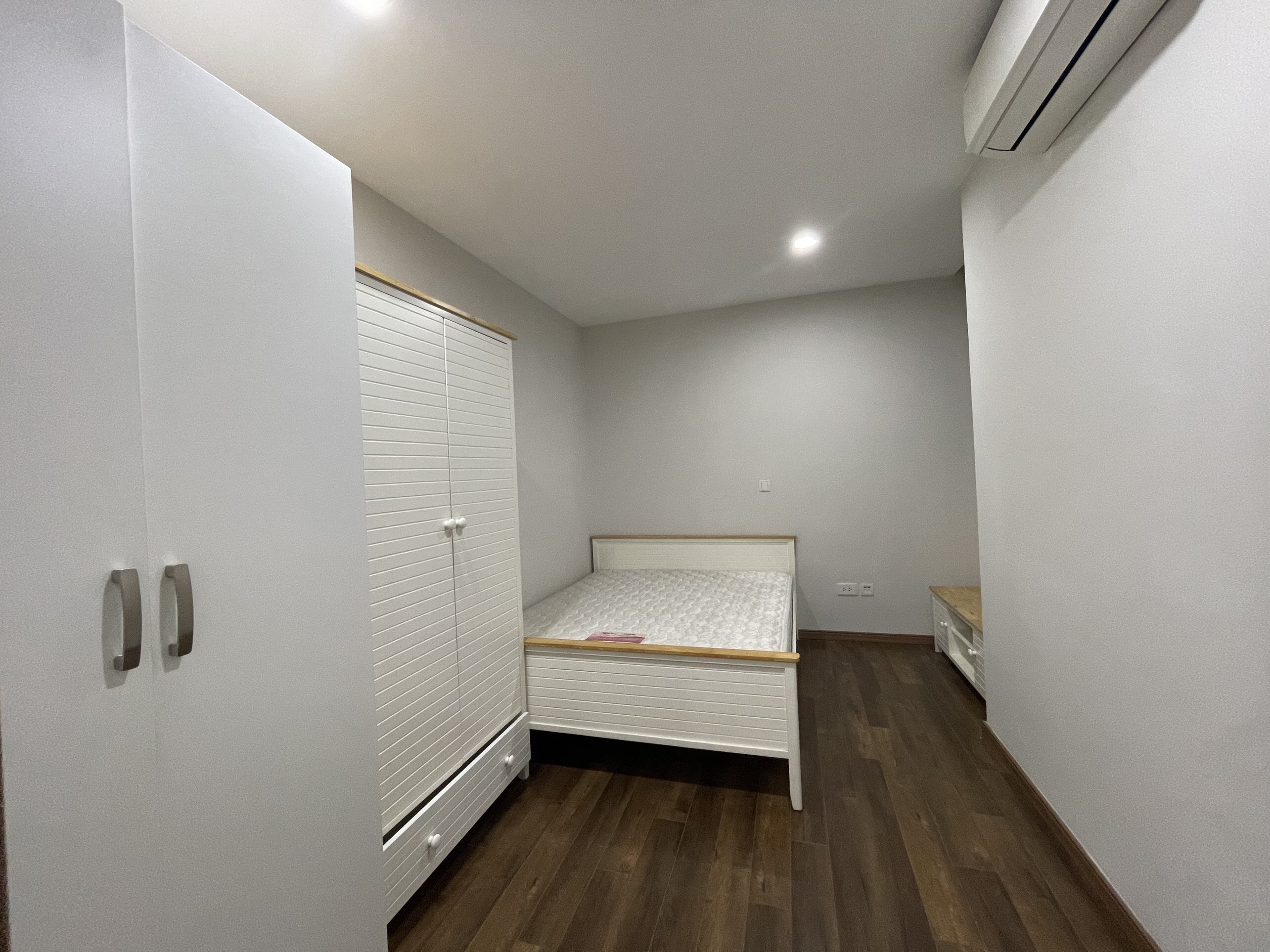 3BR Apartment in L4 tower Ciputra, fully furnished